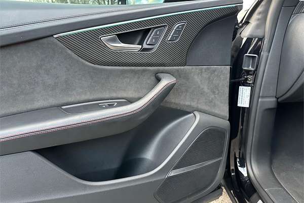 2021 Audi RS Q8 TFSI F1