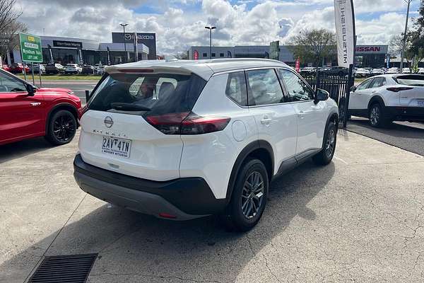 2025 Nissan X-TRAIL ST T33