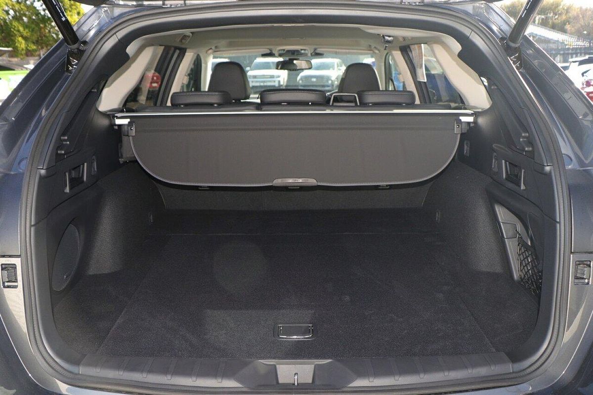 2025 Subaru Outback AWD Touring 6GEN