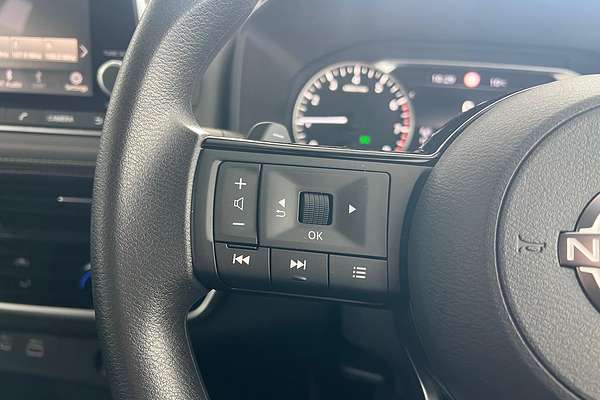 2025 Nissan X-TRAIL ST T33