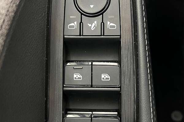 2025 Nissan X-TRAIL ST T33
