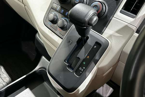 2021 Toyota Hiace Commuter GDH322R ELWB