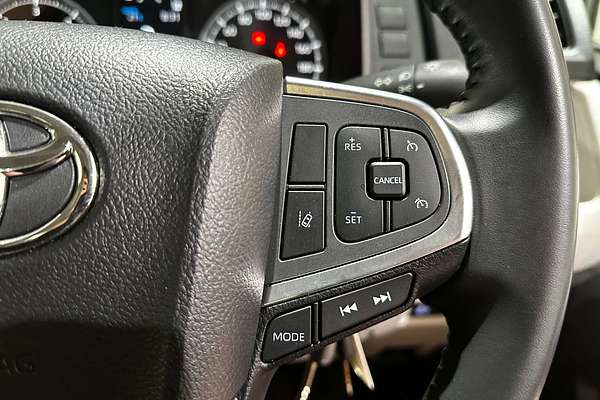2021 Toyota Hiace Commuter GDH322R ELWB