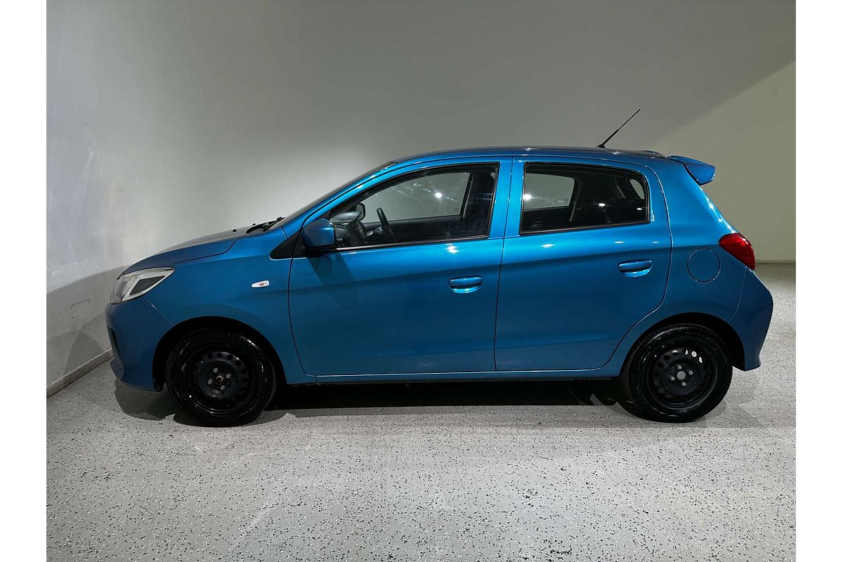 2021 Mitsubishi Mirage ES LB