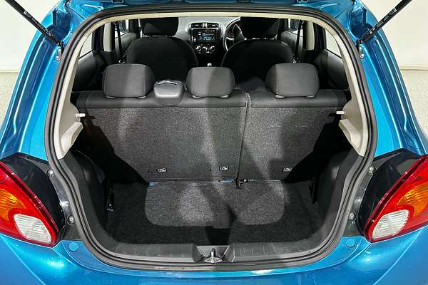 2021 Mitsubishi Mirage ES LB