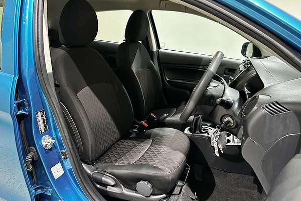 2021 Mitsubishi Mirage ES LB