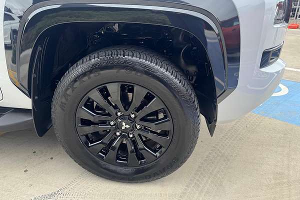 2024 Mitsubishi Triton GSR MV 4X4