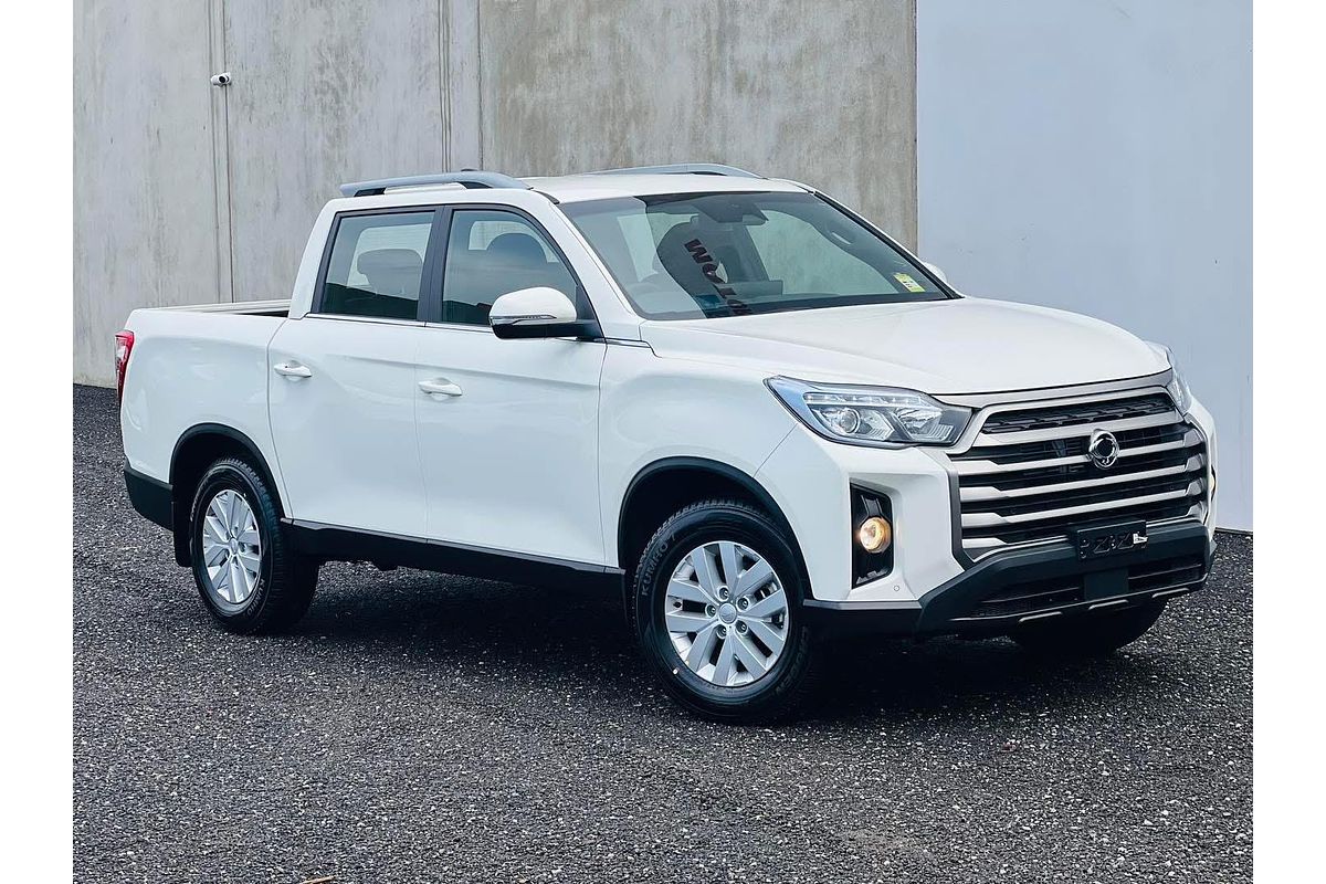 2025 KGM Musso ELX Q261 4X4