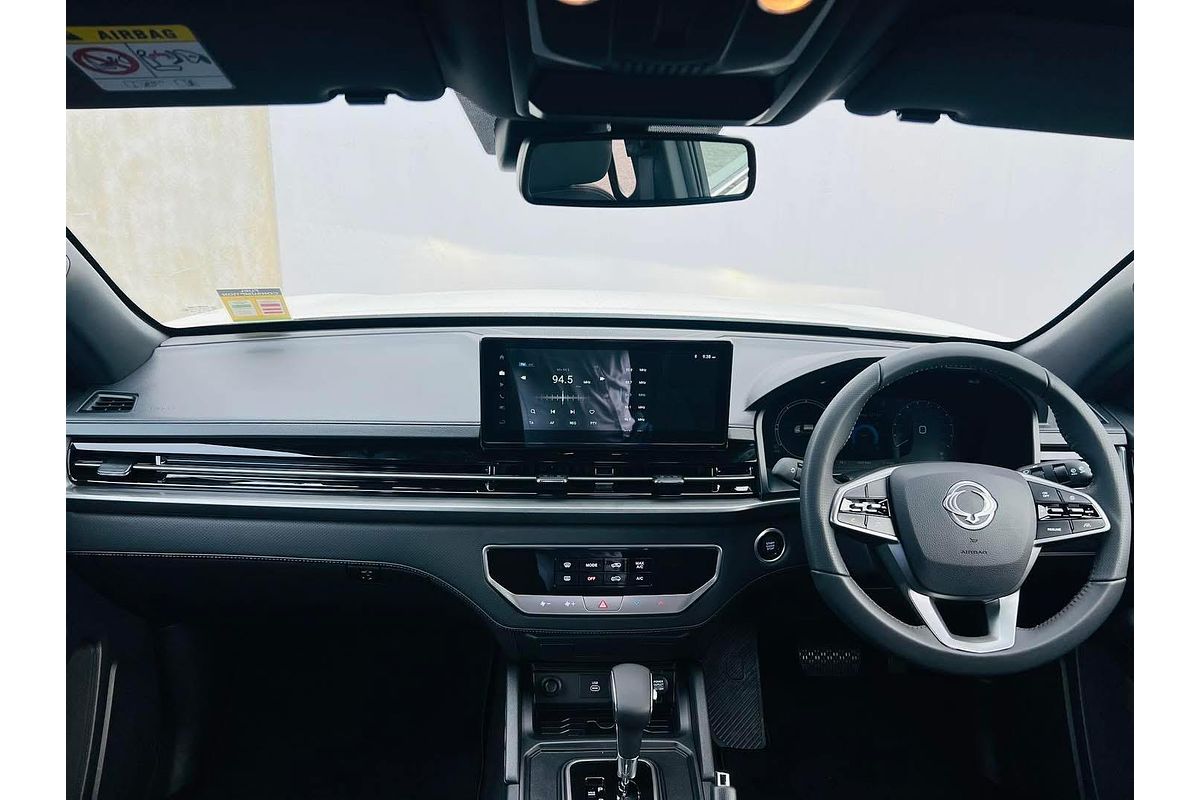 2025 KGM Musso ELX Q261 4X4