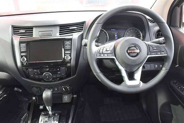 2025 Nissan Navara PRO-4X D23 4X4