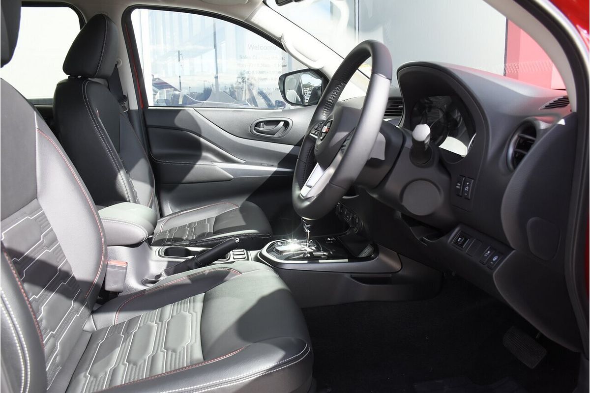 2025 Nissan Navara PRO-4X D23 4X4