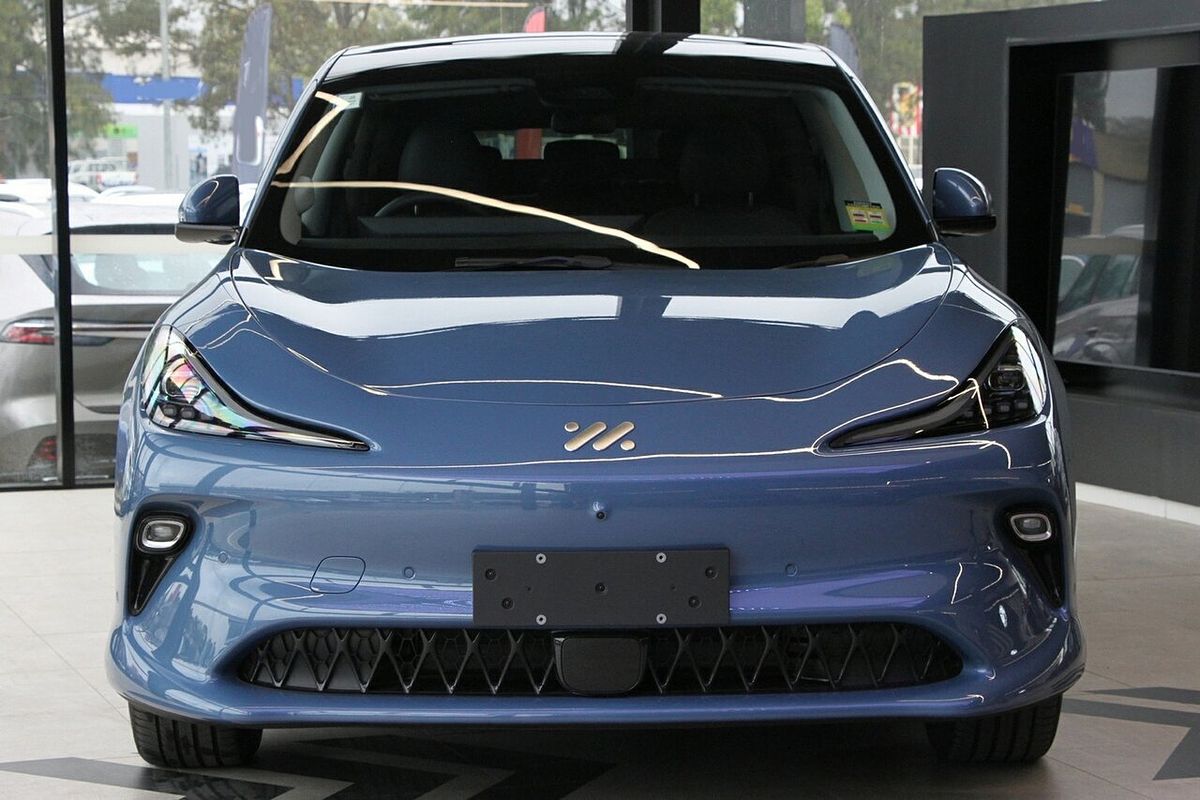 2025 MG IM6 Performance S12L