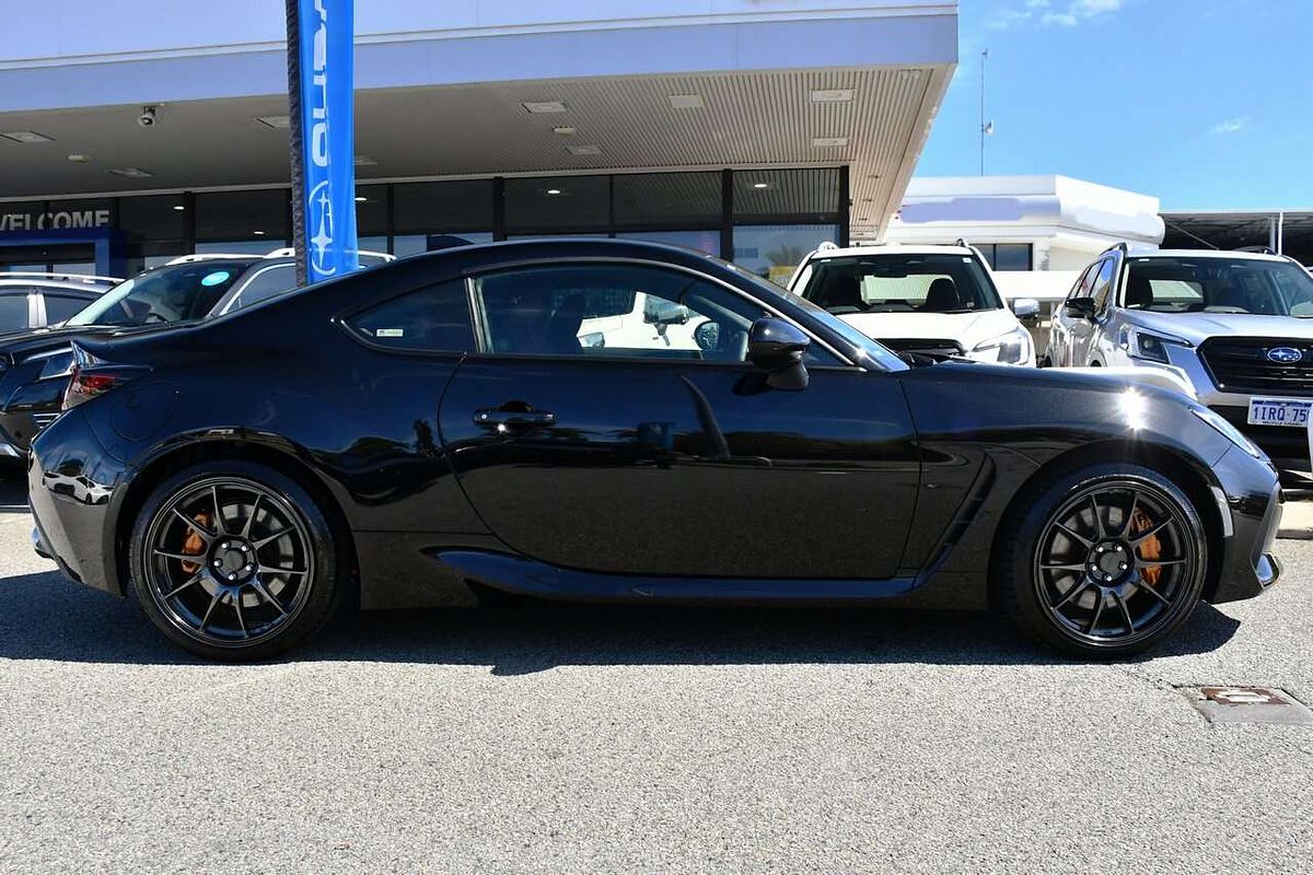 2025 Subaru BRZ tS ZD8