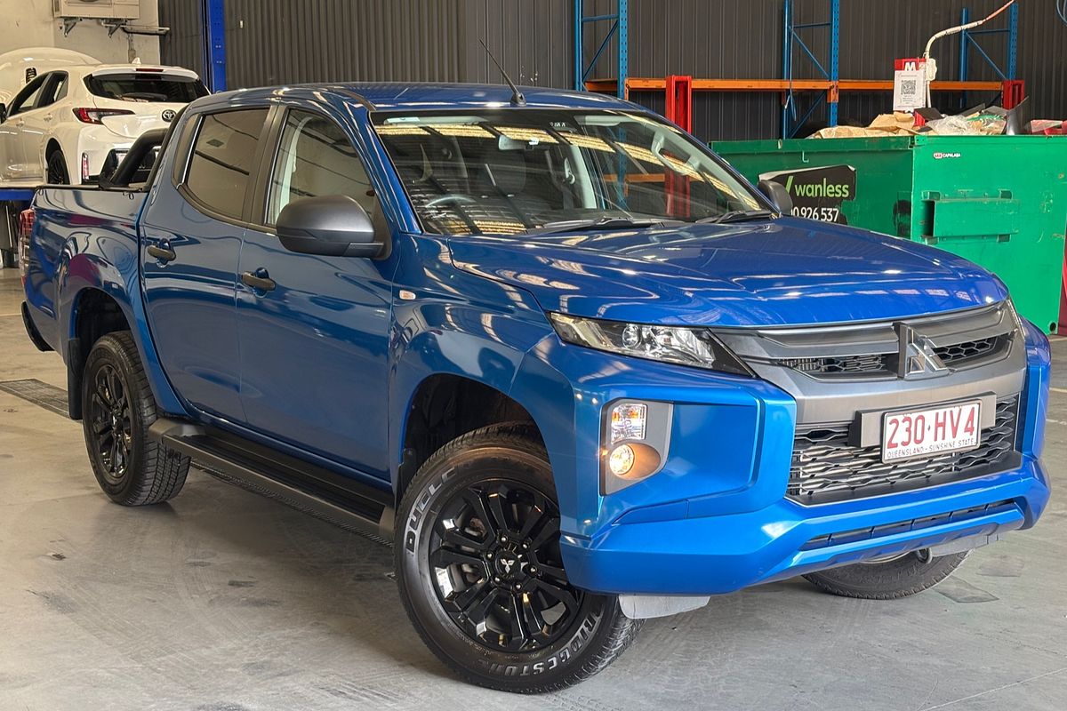 2023 Mitsubishi Triton GLX MR 4X4