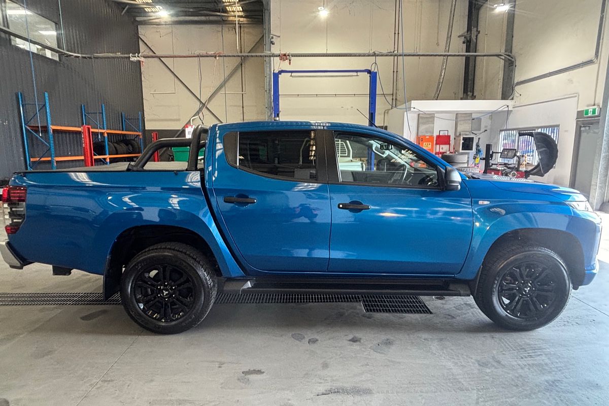 2023 Mitsubishi Triton GLX MR 4X4