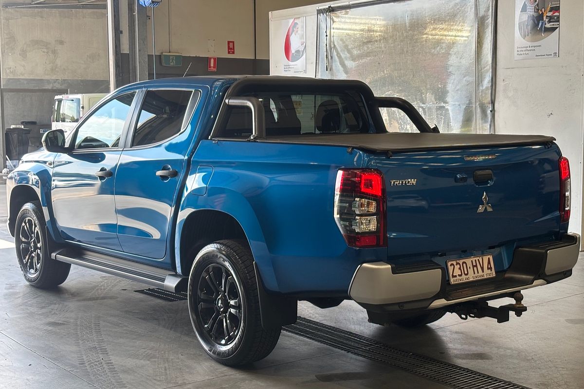 2023 Mitsubishi Triton GLX MR 4X4