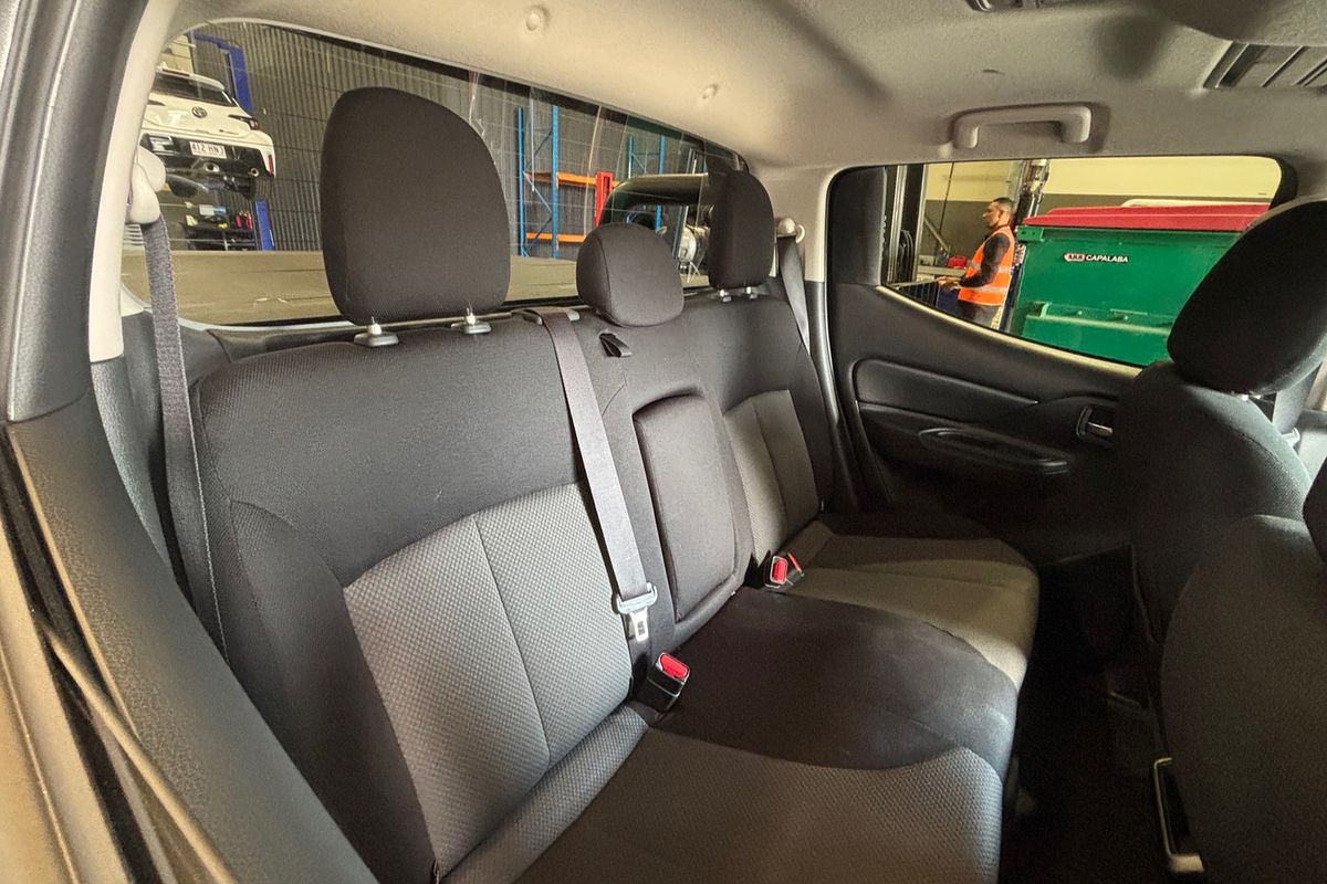 2023 Mitsubishi Triton GLX MR 4X4