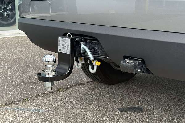 2024 Ford Everest Ambiente  2.0L