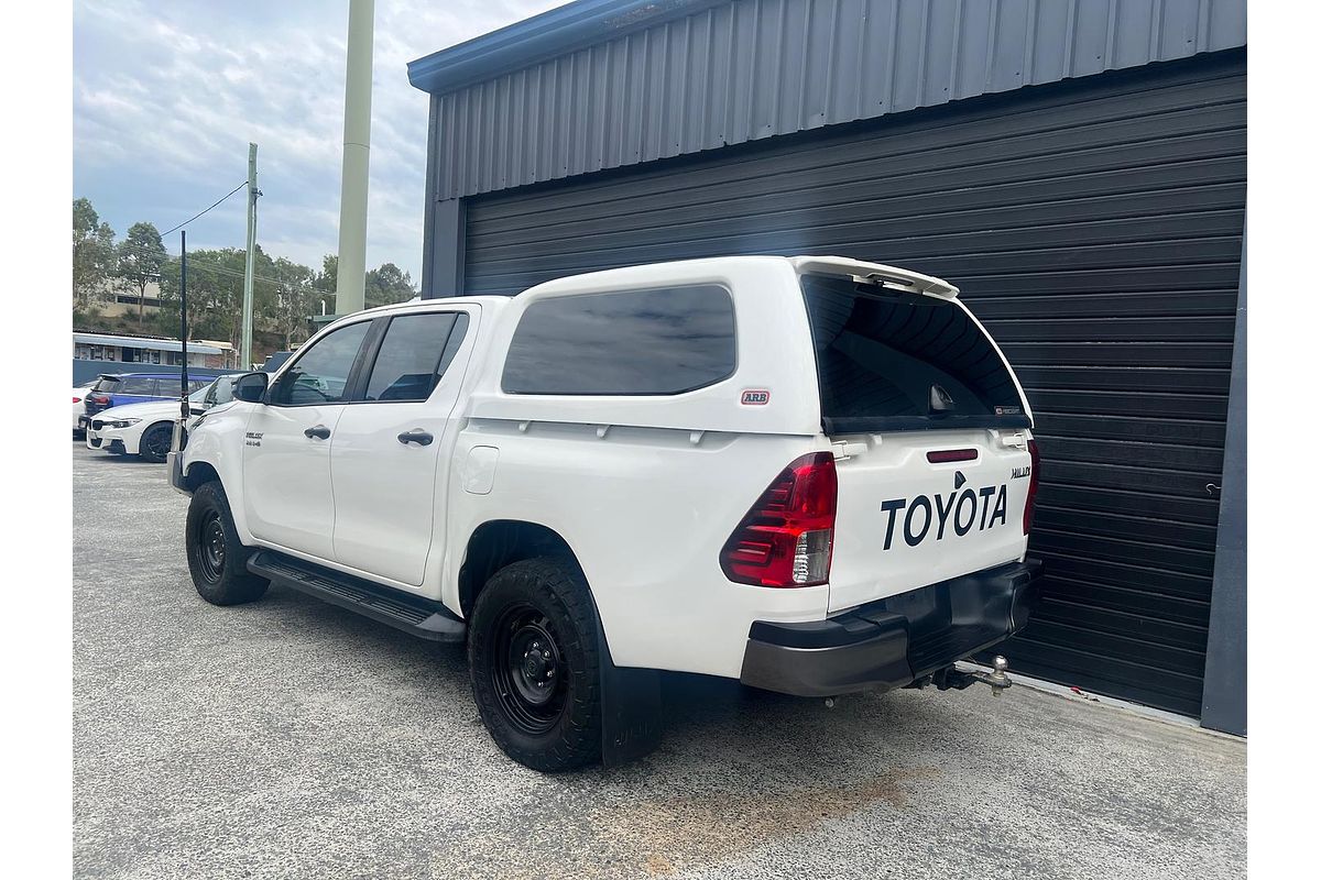 2020 Toyota Hilux SR GUN126R 4X4