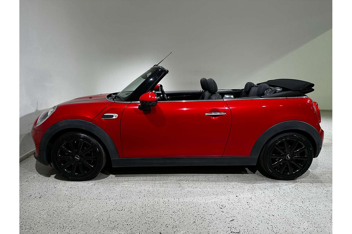 2017 MINI Convertible Cooper F57