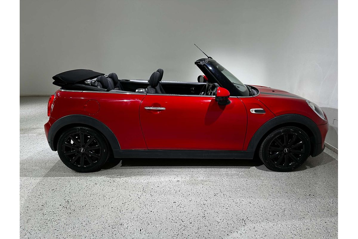 2017 MINI Convertible Cooper F57