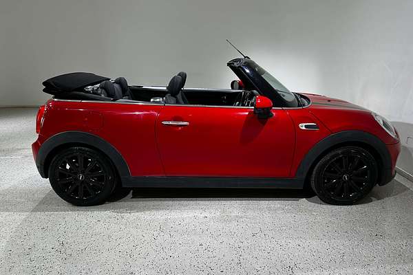 2017 MINI Convertible Cooper F57