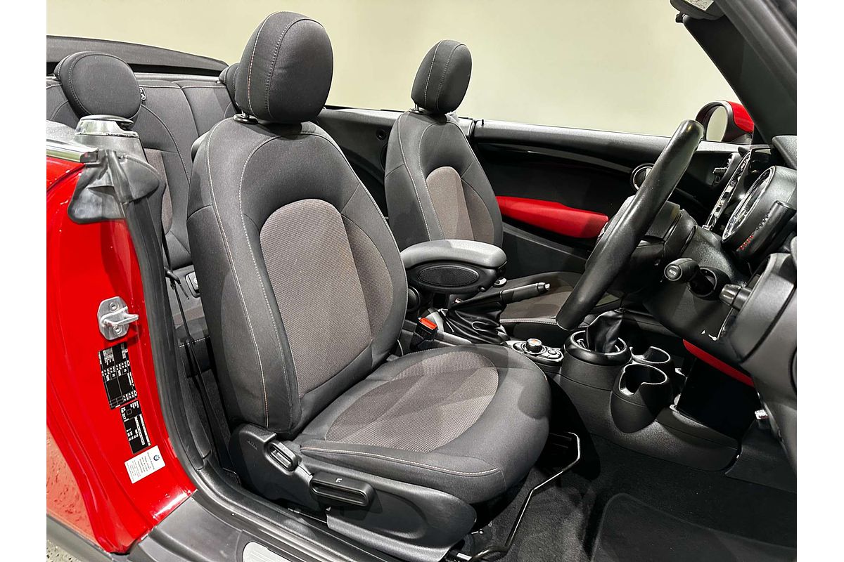 2017 MINI Convertible Cooper F57