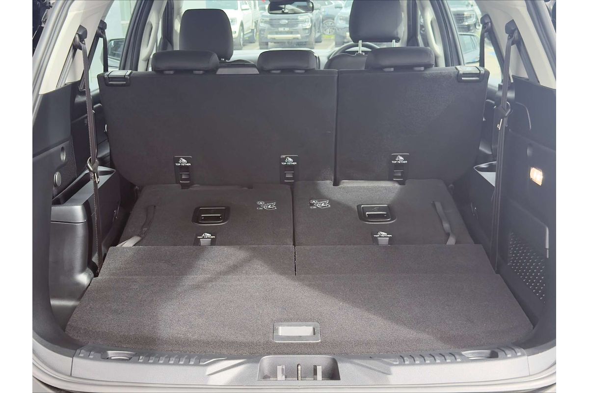 2024 Ford Everest Ambiente  2.0L