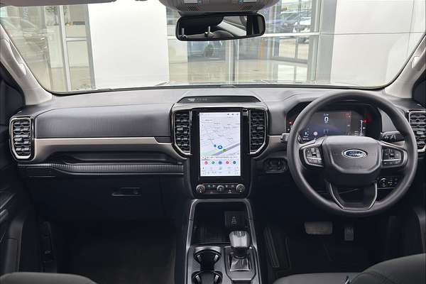 2024 Ford Everest Ambiente  2.0L