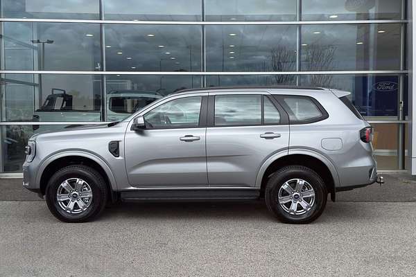 2024 Ford Everest Ambiente  2.0L
