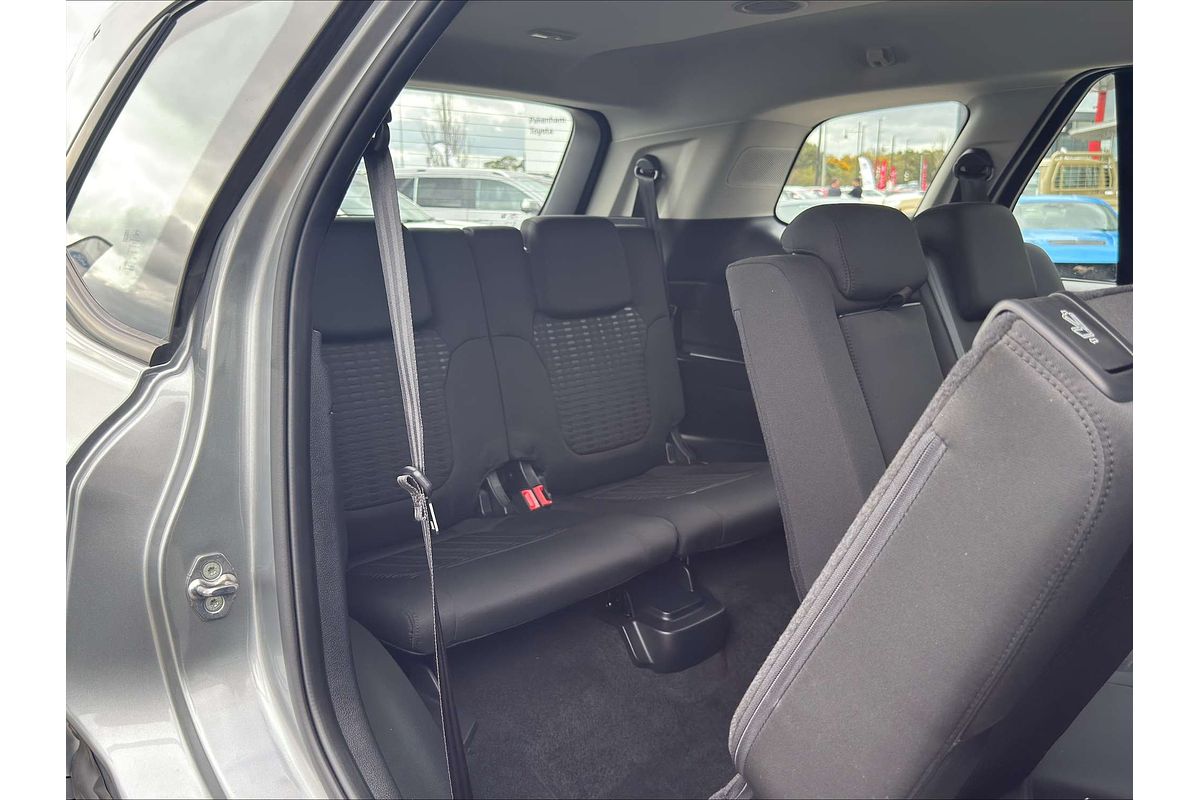 2024 Ford Everest Ambiente  2.0L