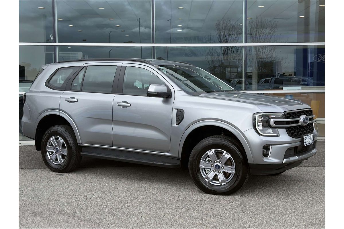 2024 Ford Everest Ambiente  2.0L