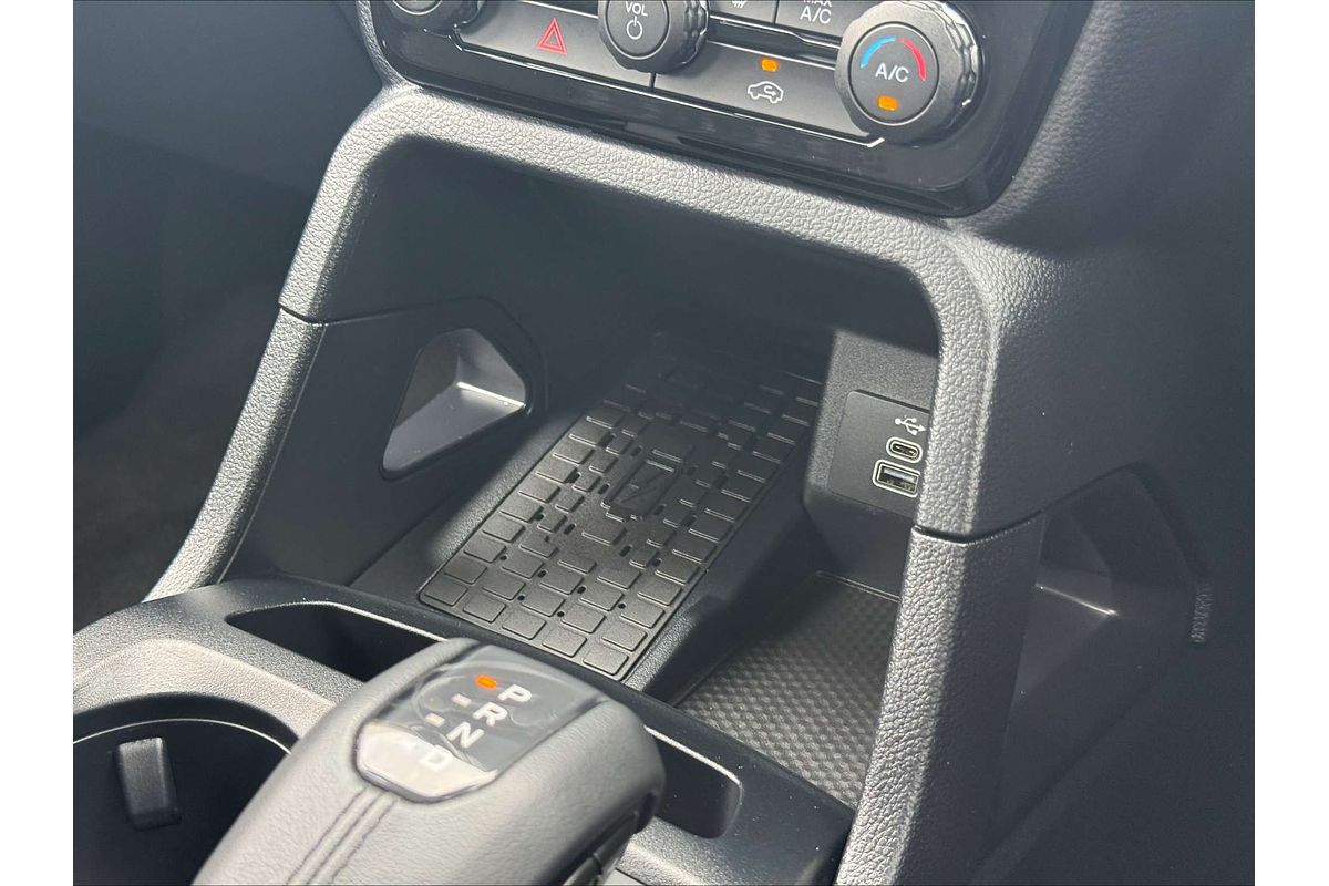 2024 Ford Everest Ambiente  2.0L