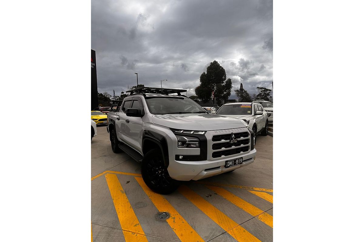 2024 Mitsubishi Triton GSR MV 4X4