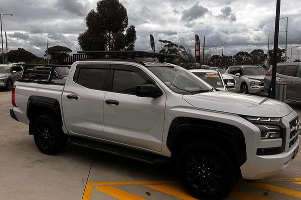 2024 Mitsubishi Triton GSR MV 4X4