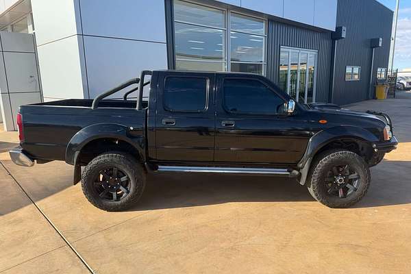 2015 Nissan Navara ST-R D22 4X4