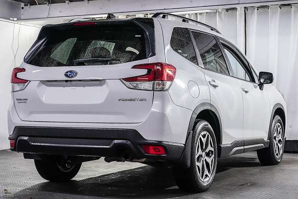 2024 Subaru Forester 2.5i S5