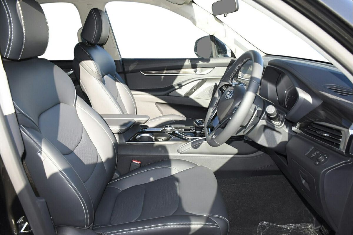 2025 LDV D90 Executive SV9A
