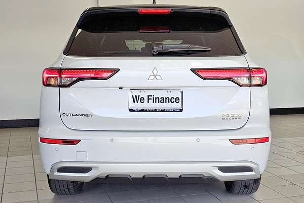 2023 Mitsubishi Outlander PHEV Exceed Tourer ZM