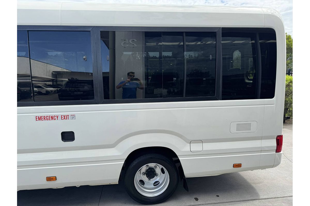 2019 Toyota Coaster XZB70R