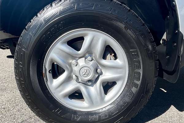 2012 Toyota Landcruiser GX VDJ200R