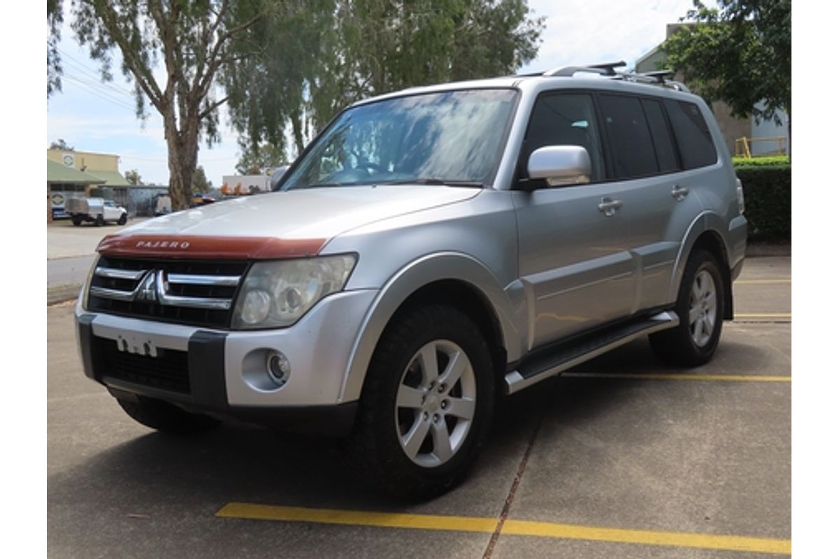 2008 Mitsubishi Pajero VR-X NS