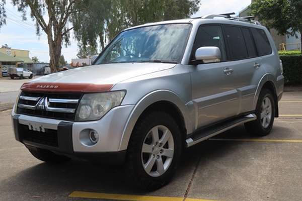 2008 Mitsubishi Pajero VR-X NS