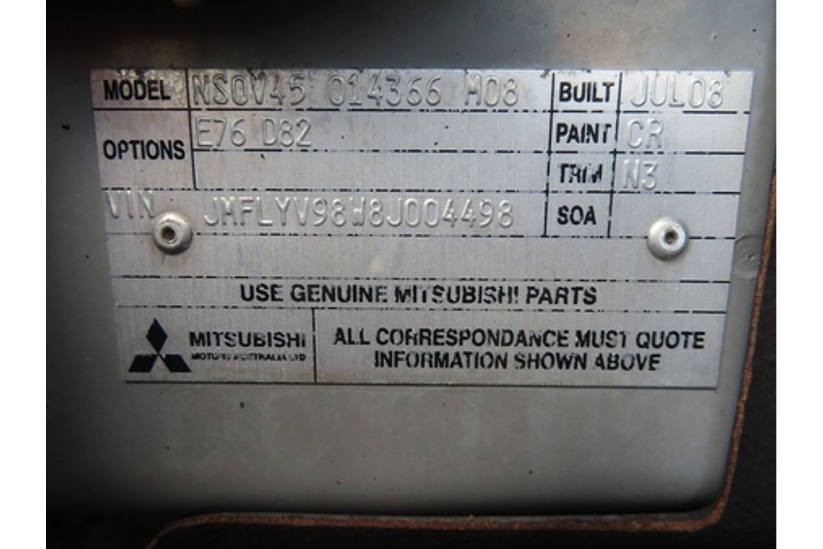 2008 Mitsubishi Pajero VR-X NS