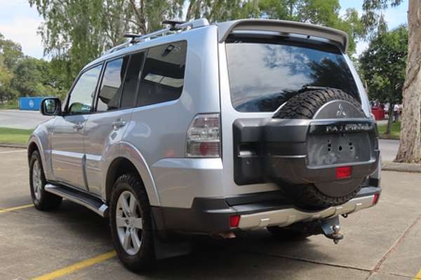2008 Mitsubishi Pajero VR-X NS
