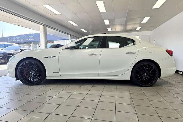 2021 Maserati Ghibli GranSport M157