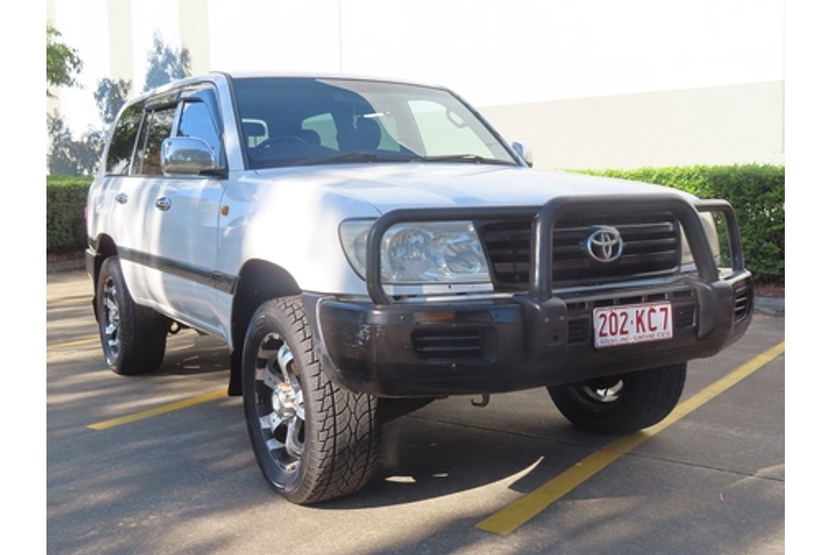 2005 Toyota Landcruiser GXL UZJ100R