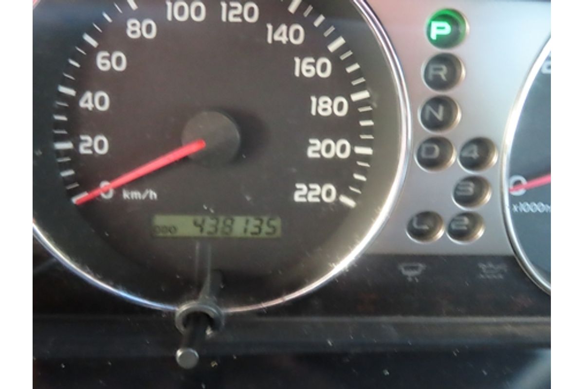 2005 Toyota Landcruiser GXL UZJ100R