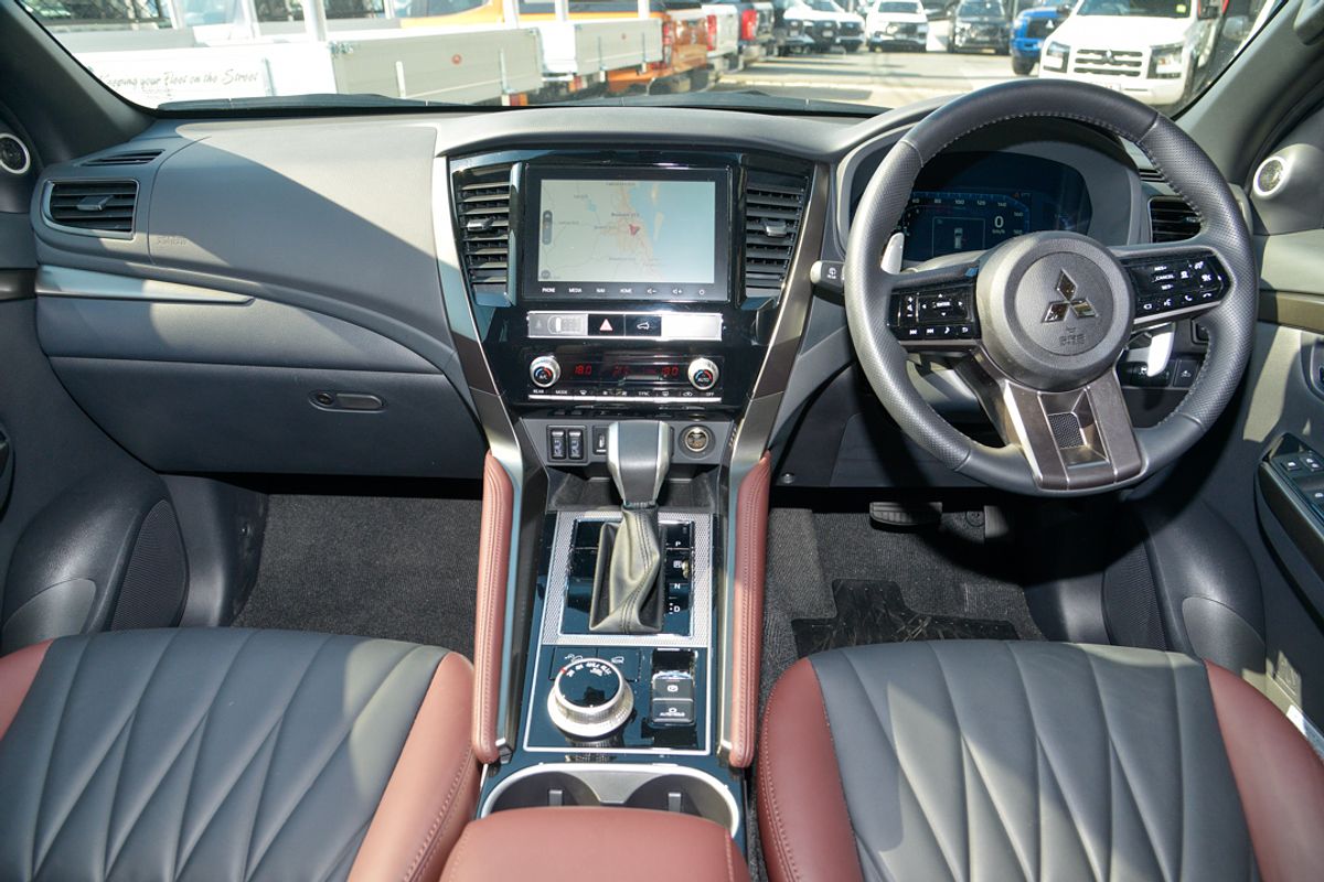 2024 Mitsubishi Pajero Sport GSR QG