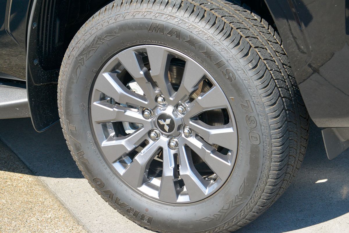 2024 Mitsubishi Triton GLS MV 4X4